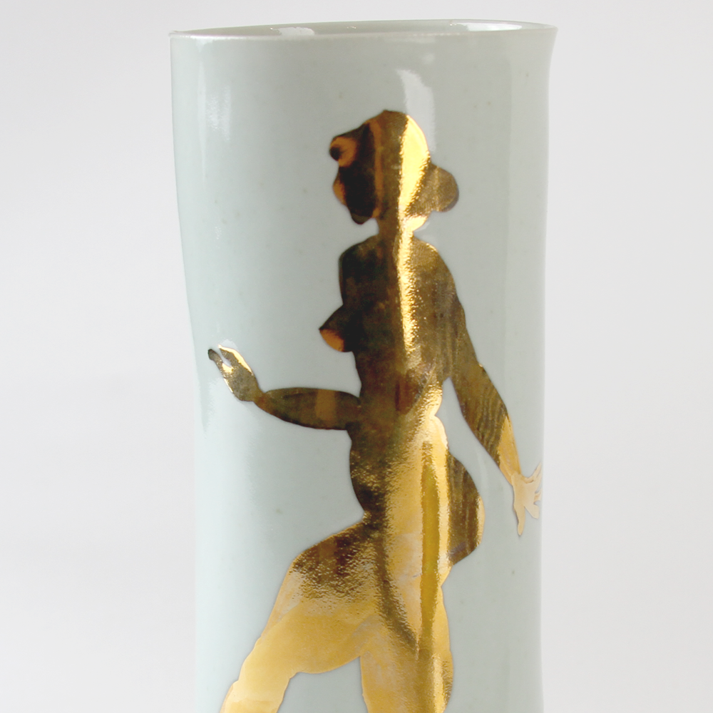 Cylinder Gold Figure 01